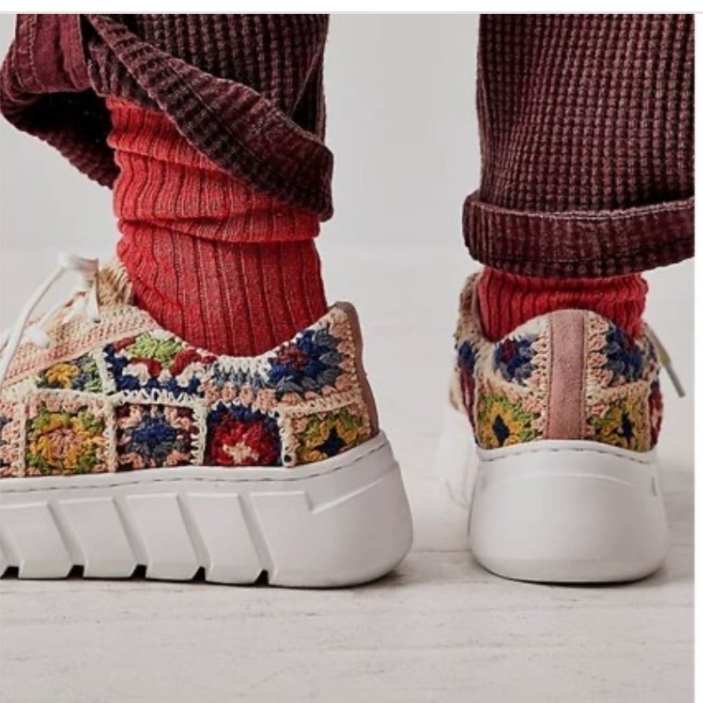 Free People Catch Me Multicolor Crochet Platform Sneakers- never worn- no box - Picture 3 of 11